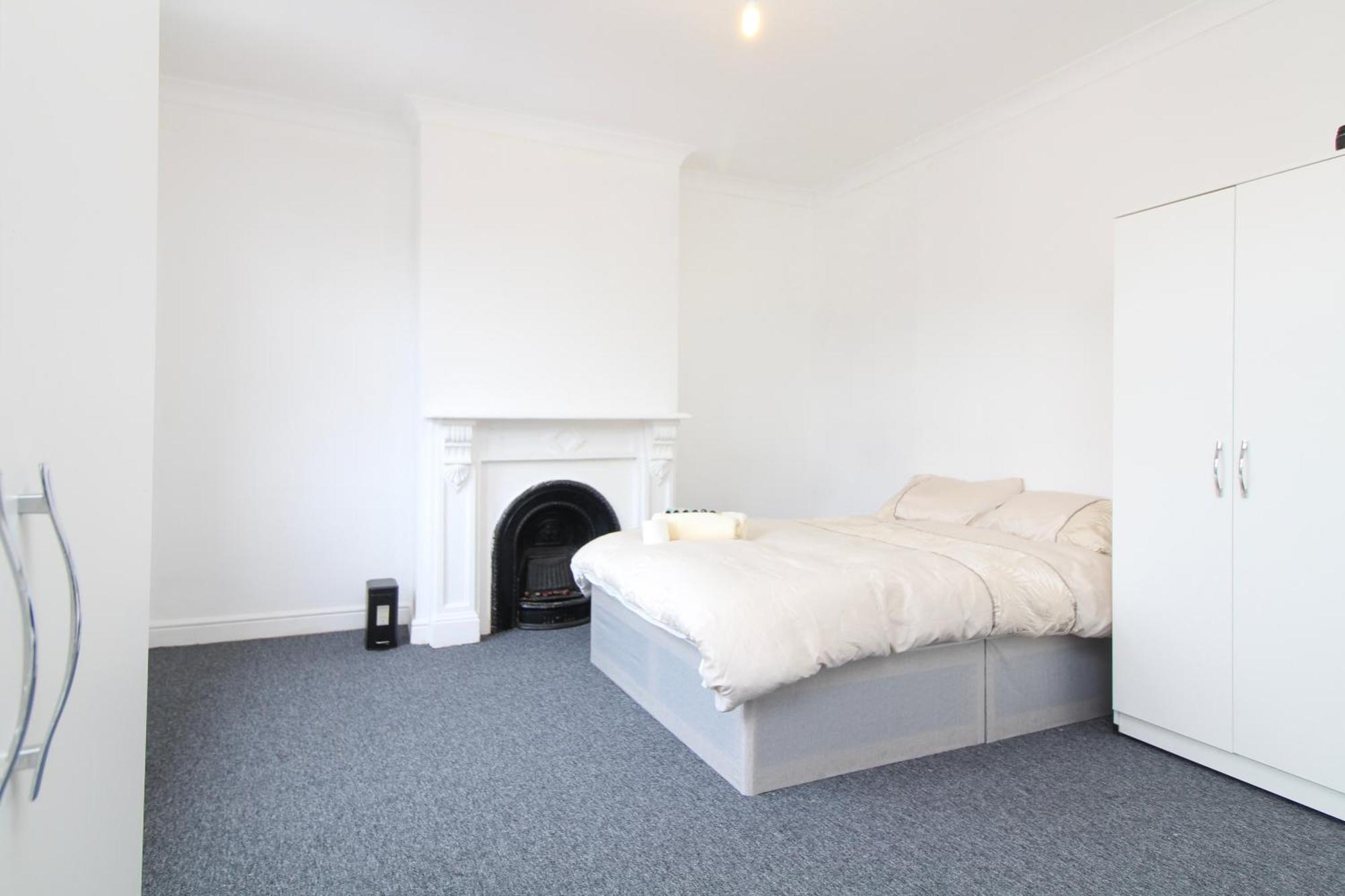 Cosy Room In Stafford Road Southampton Extérieur photo